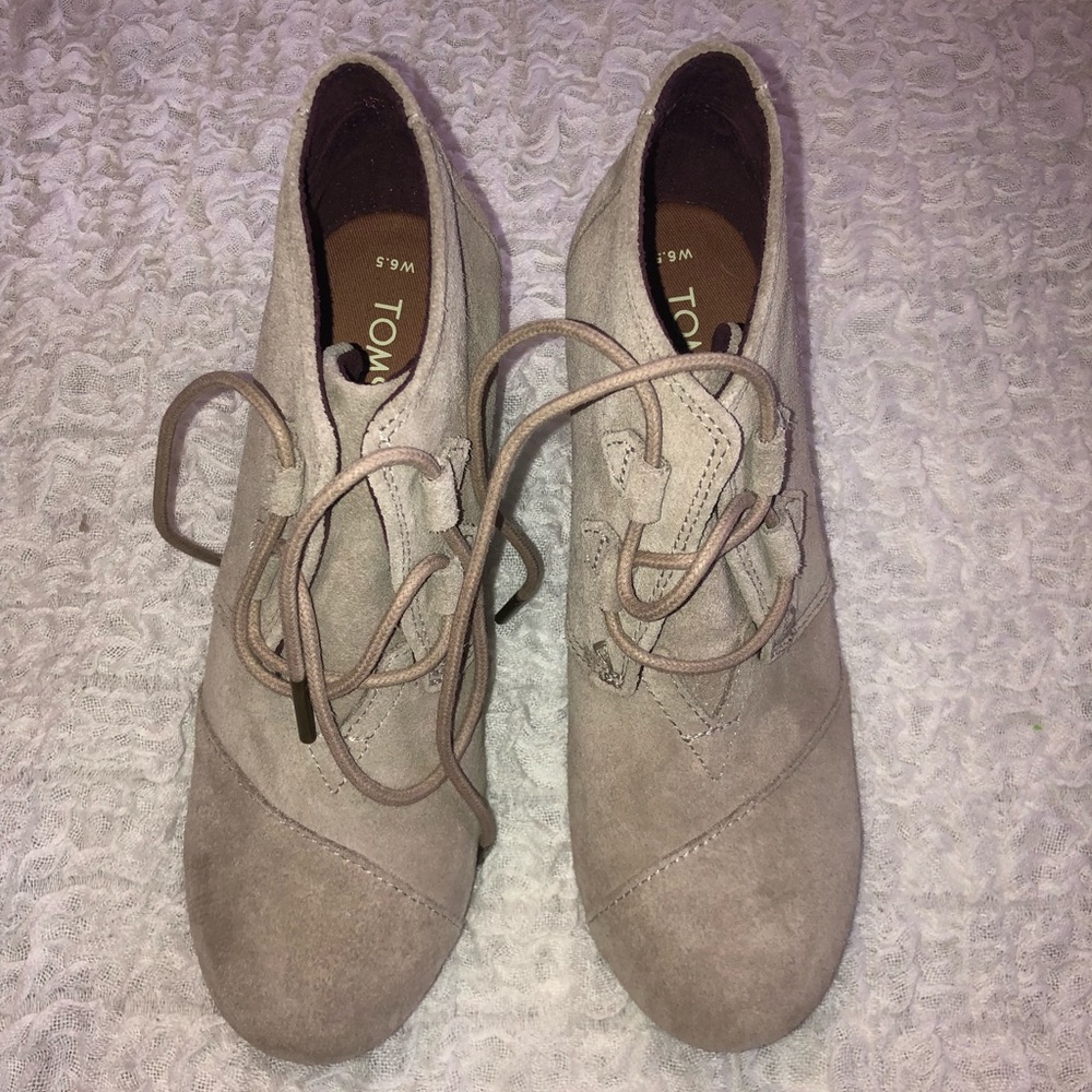 Toms Nude Wedges